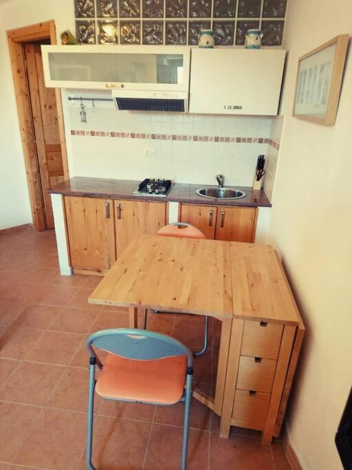 Appartement Monolocale La Maddalena à La Maddalena  Extérieur photo